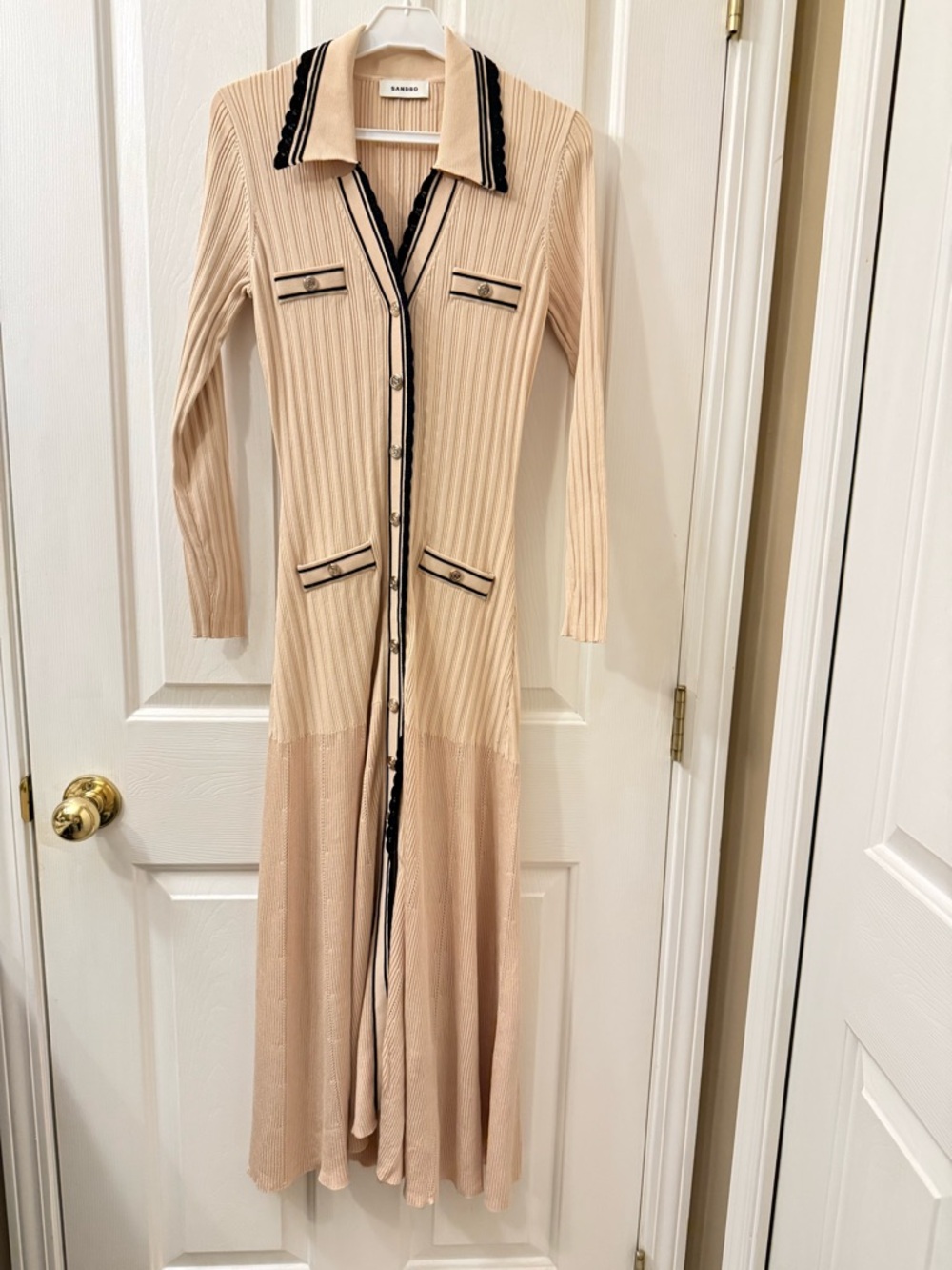 Sandro Alexandrine ribbed knitted button-front midi dress in beige - Picture 7 of 11